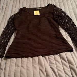 FANCYQUBE Black Long-Sleeve Ribbed Top with Crochet Sleeves